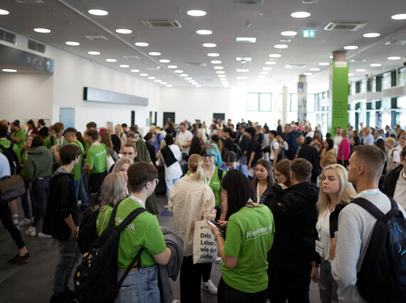 Pflege.Wissensstark Besucher des Deutschen Pflegetag